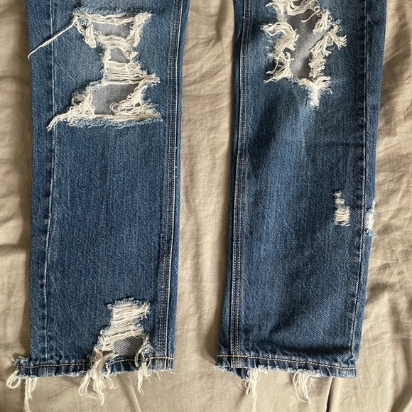 AE mom jeans - BRAND NEW - Picture 3 of 4